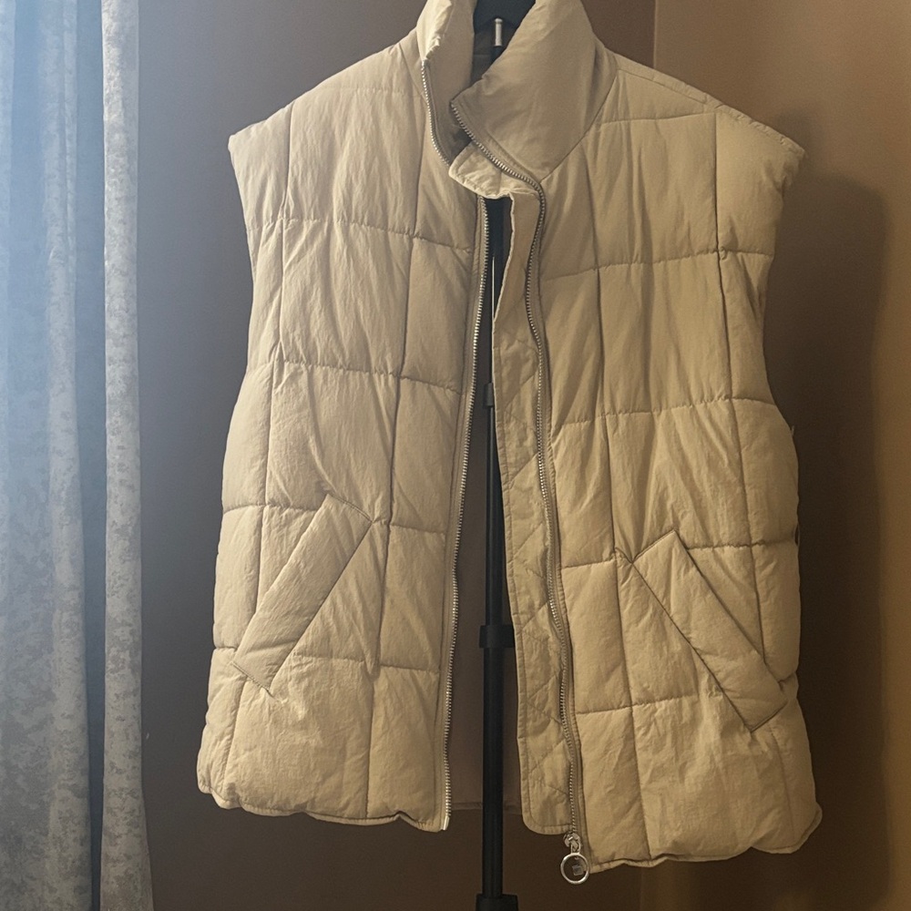 Women's Cream Quilted Vest